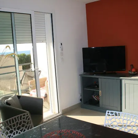 Apartment T3 Vue 100m De La Wifi Et Parking *